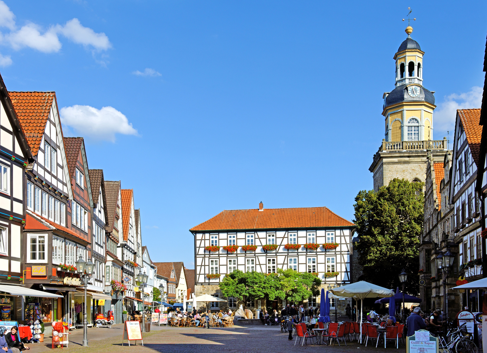 Marktplatz in Rinteln an der Weser Marktplatz in Rinteln an der Weser